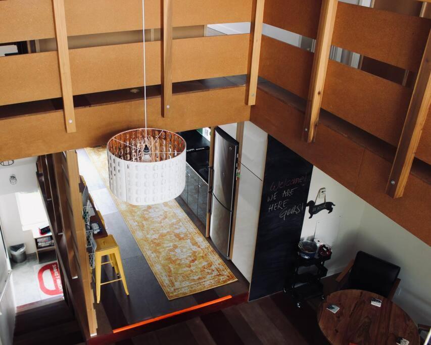 Holiday home Huge & Fun Artist's Loft - 5 Levels! *